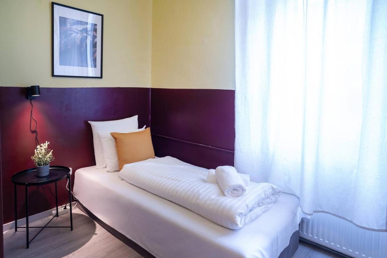 Central And Large Ac Home Away From Home بودابست المظهر الخارجي الصورة