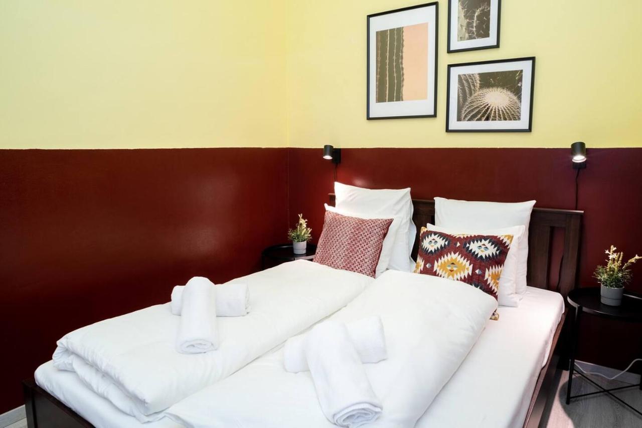 Central And Large Ac Home Away From Home بودابست المظهر الخارجي الصورة
