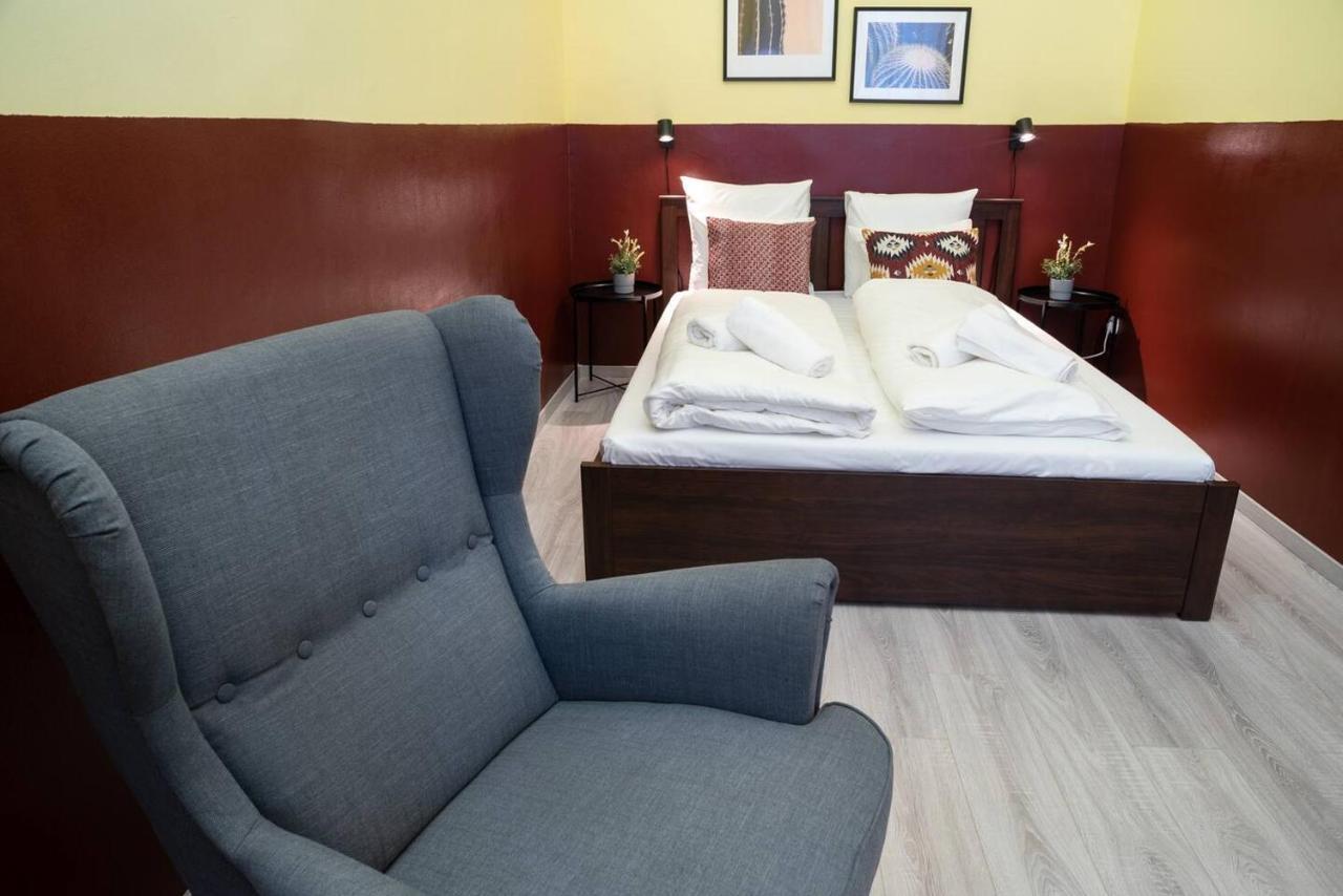 Central And Large Ac Home Away From Home بودابست المظهر الخارجي الصورة