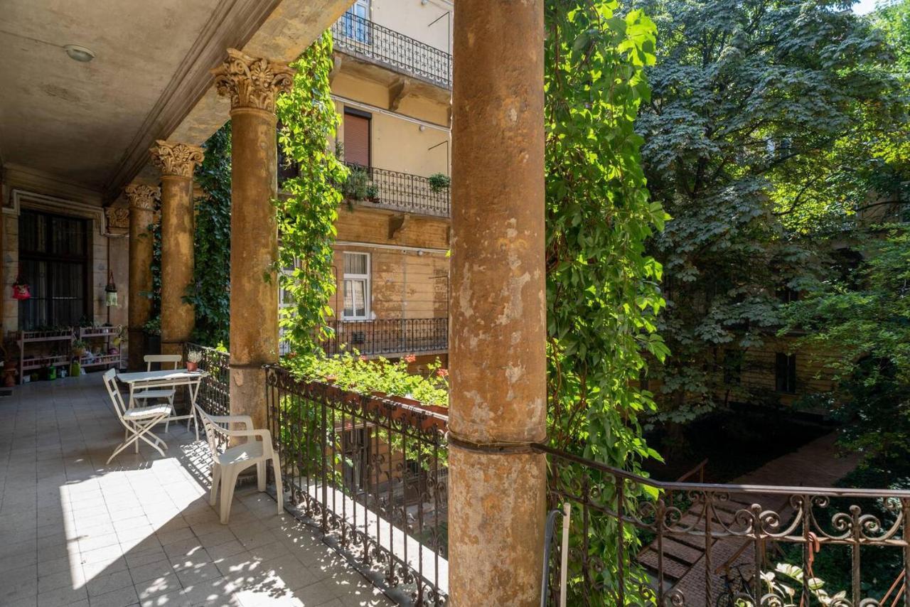 Central And Large Ac Home Away From Home بودابست المظهر الخارجي الصورة